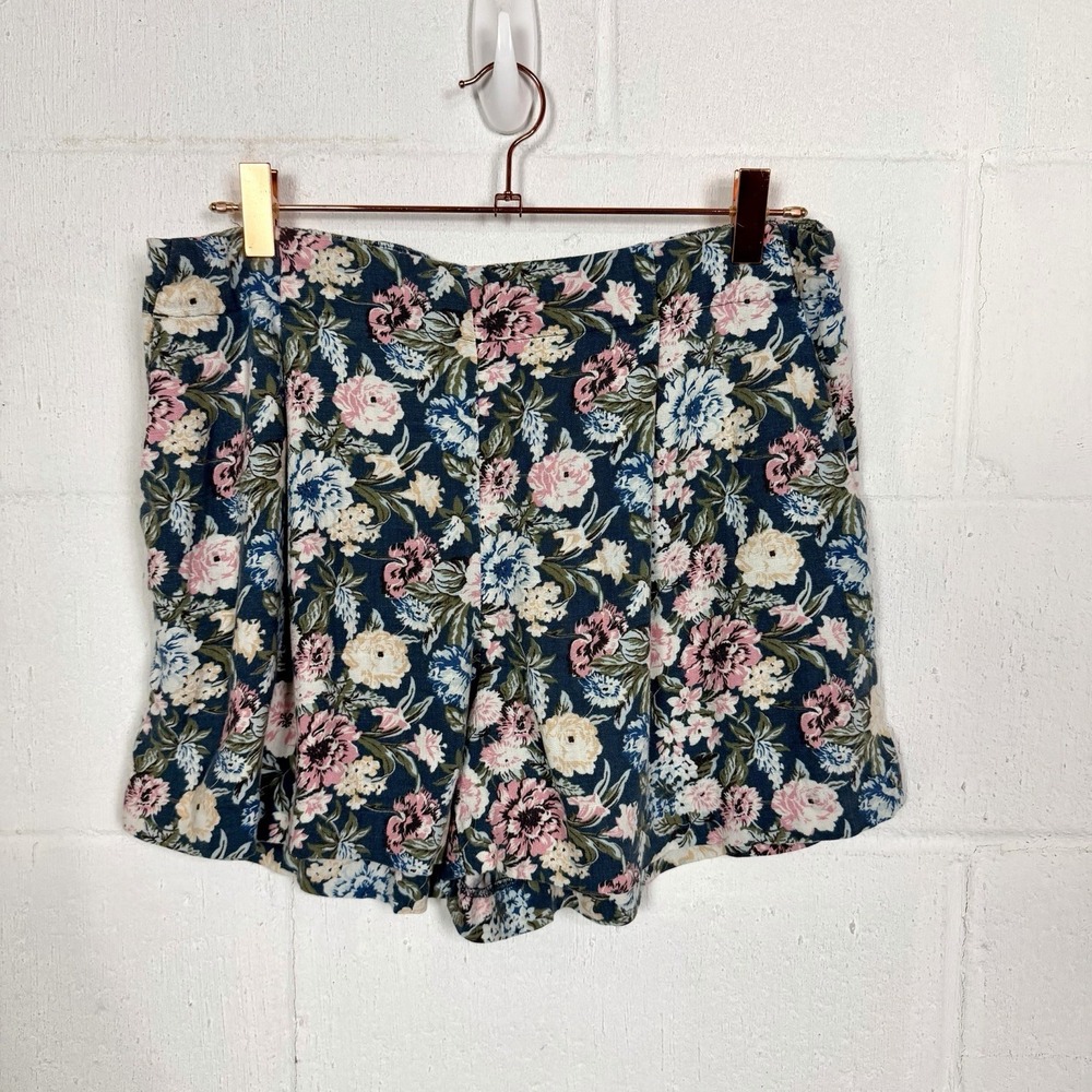 Loft Linen Blend Shorts Size M Blue Pink Floral Pockets Romantic Dainty Beach